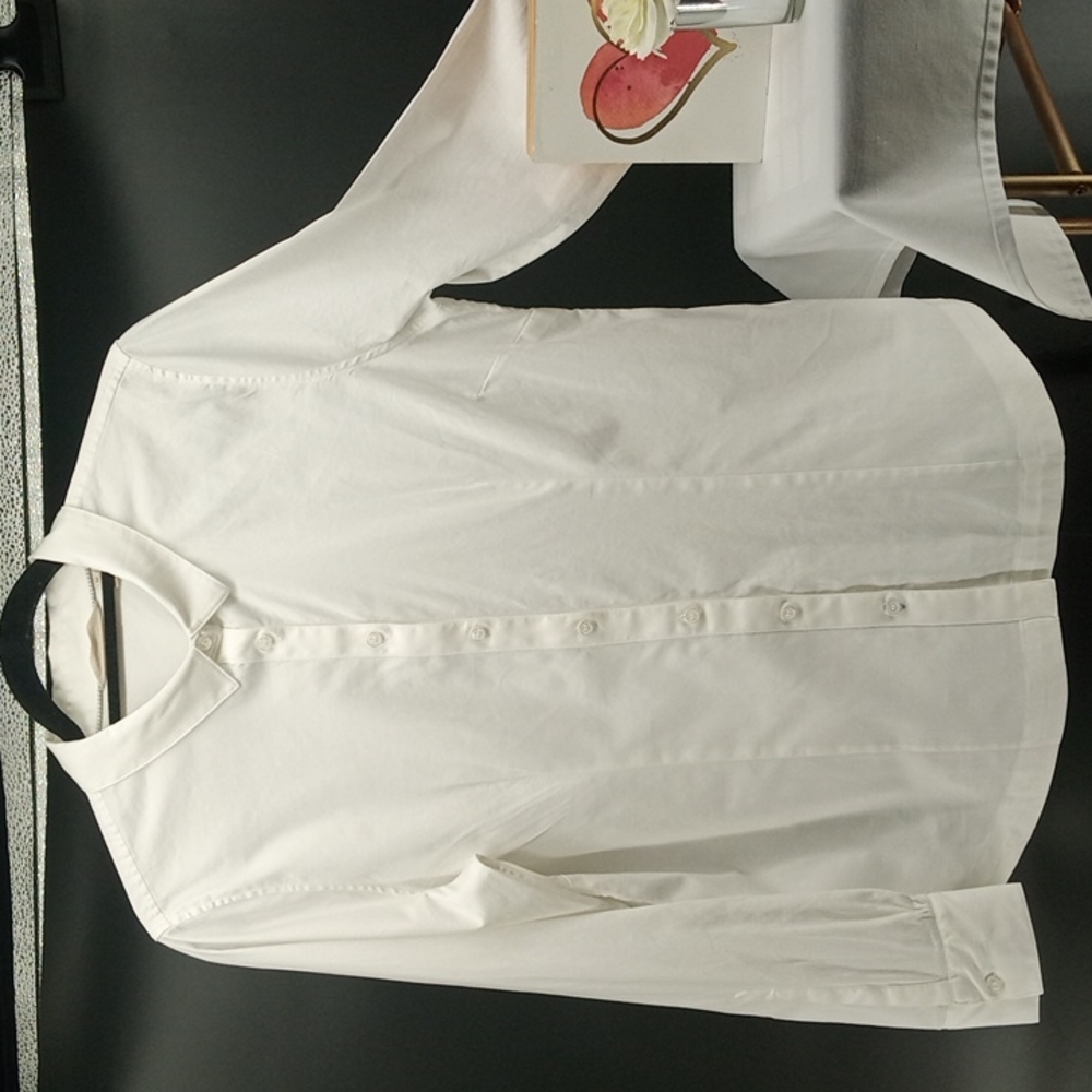 SOFT SURROUNDINGS CRISP WHITE BUTTON DOWN BLOUSE SIZE L